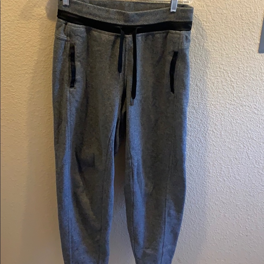 LULULEMON Women’s Sweatpants High Waist